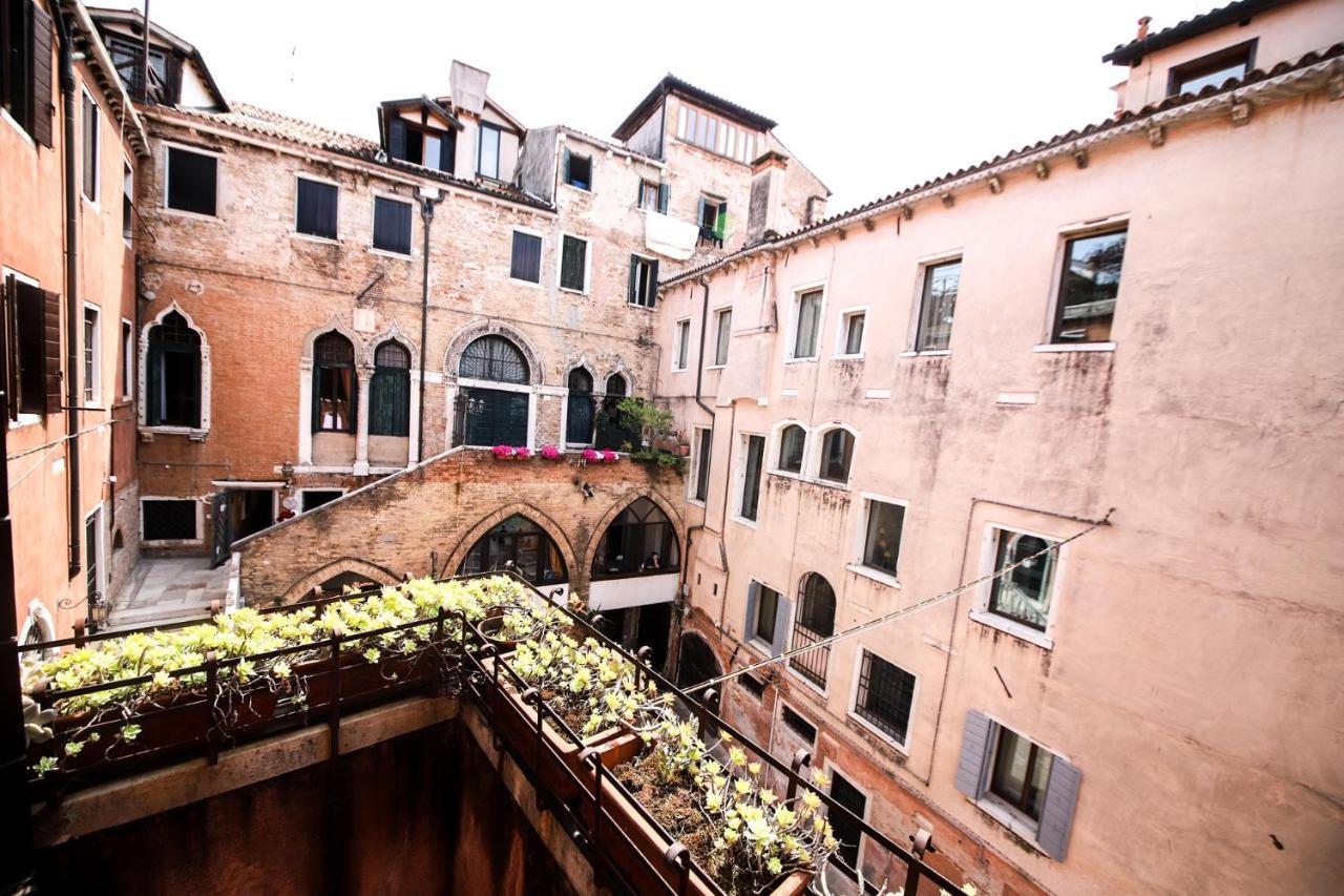 Ca' Pellegrini Luxury Grand Canal Apartment Venice Exterior photo